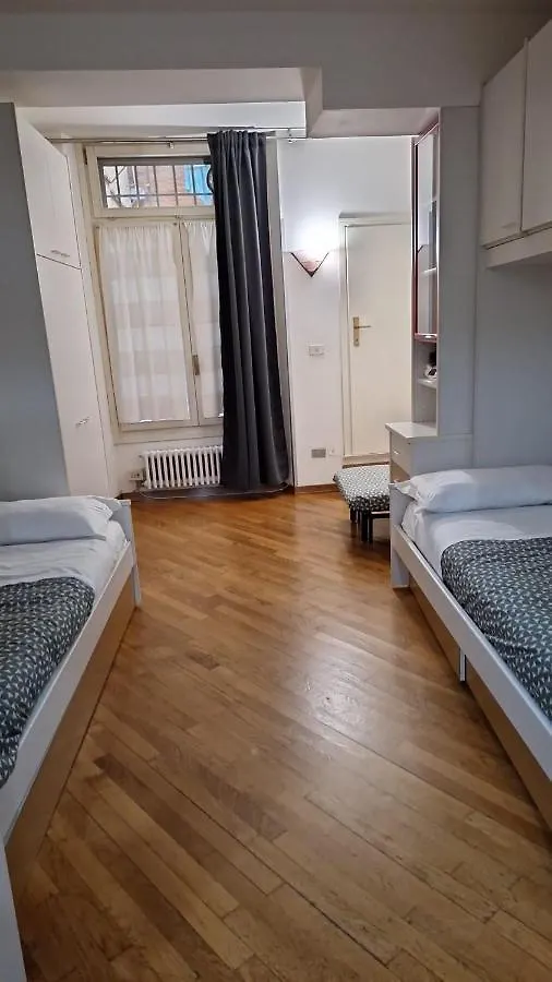 Historic Center - With 2 Single Beds Apartment Bologna