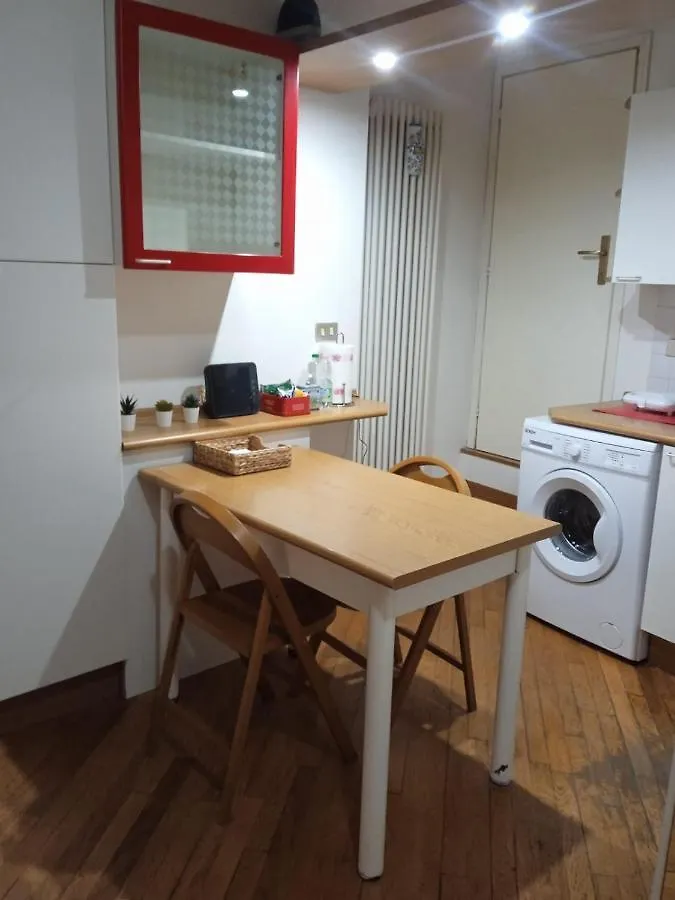 Historic Center - With 2 Single Beds Apartment Bologna