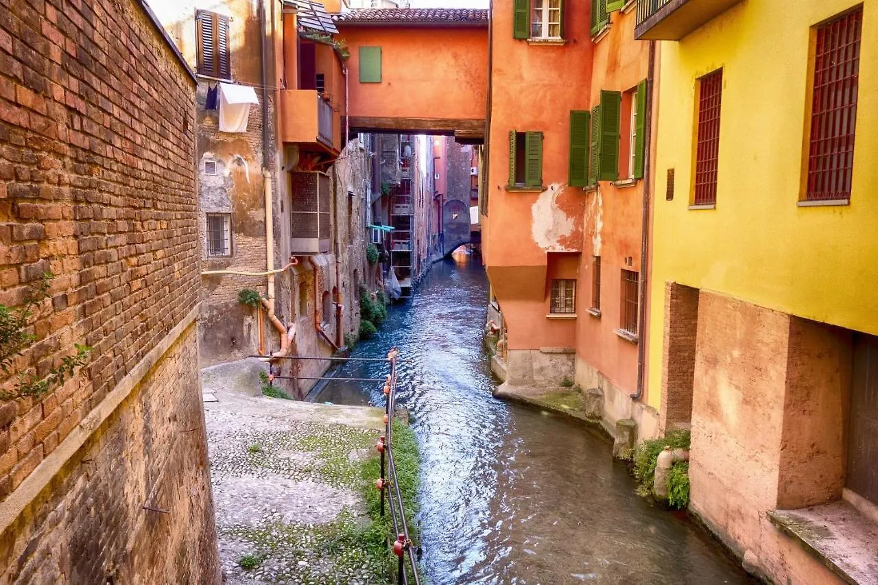 Historic Center - With 2 Single Beds Apartment Bologna
